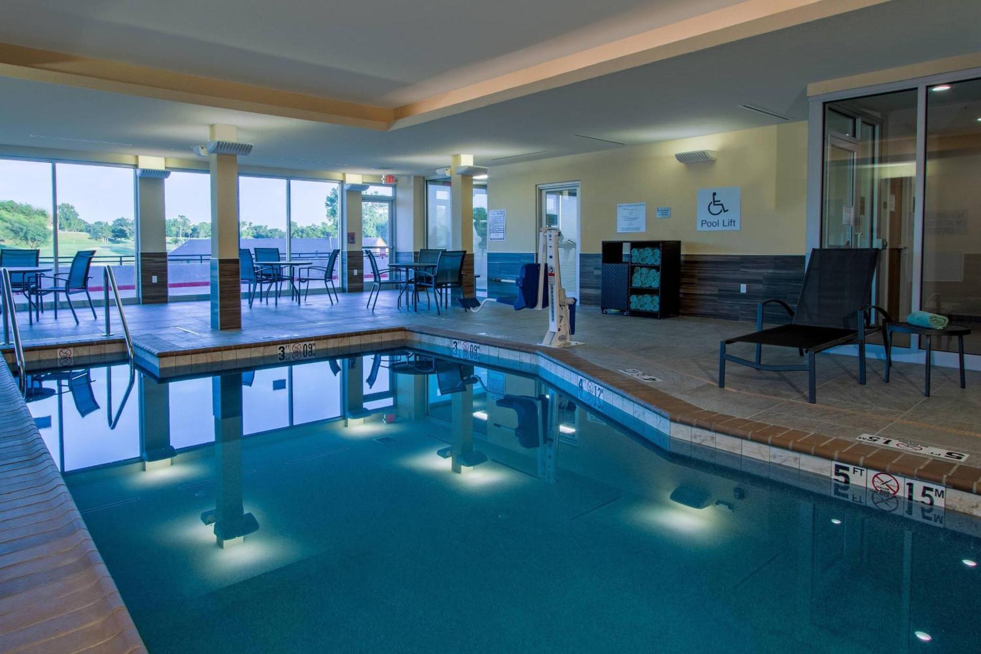 Fairfield Inn & Suites Duncan Extérieur photo